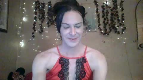 Snapshot of thesillymillie chatting on 06-25-26, 11:09 sillymillie0 online show from 06-25-26, 11:09