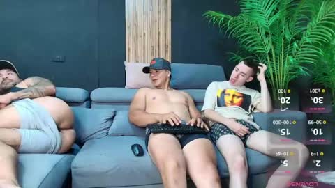 thestraightroom online show from 05-20-26, 01:01