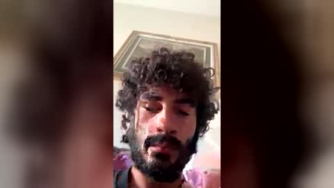 Snapshot of thestripboy chatting on 08-05-26, 02:09 thestripboy online show from 08-05-26, 02:09