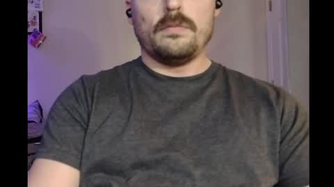 Snapshot of thesweetratguy chatting on 12-24-24, 04:22 thesweetratguy online show from 12-24-24, 04:22