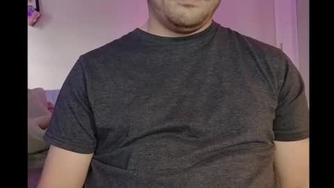 Snapshot of thesweetratguy chatting on 01-19-25, 08:19 thesweetratguy online show from 01-19-25, 08:19