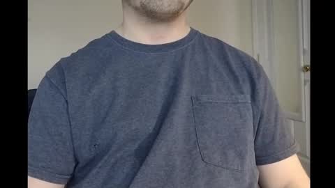 Snapshot of thesweetratguy chatting on 03-10-25, 09:18 thesweetratguy online show from 03-10-25, 09:18