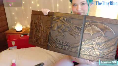 Tiny Blue online show from 03-27-26, 06:07