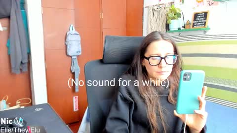 Nicole online show from 03-19-26, 06:56