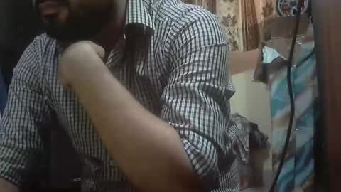 Snapshot of theultimateboss chatting on 10-27-25, 10:19 theultimateboss online show from 10-27-25, 10:19