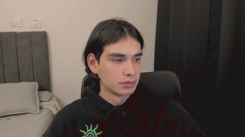 thiaan__ online show from 12-14-24, 01:39