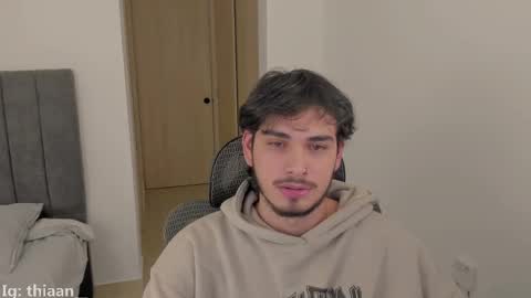 thiaan__ online show from 09-18-25, 12:34