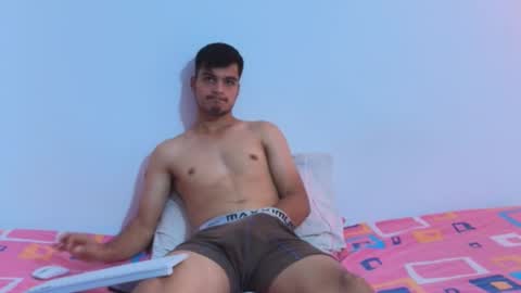 Thiago Diaz online show from 11-13-25, 01:54