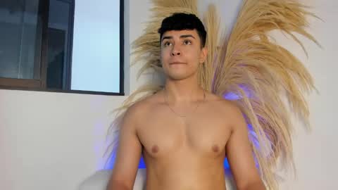 Thiago  online show from 11-06-25, 06:09