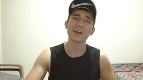 thiago_deseo69 online show from 05-06-26, 01:47