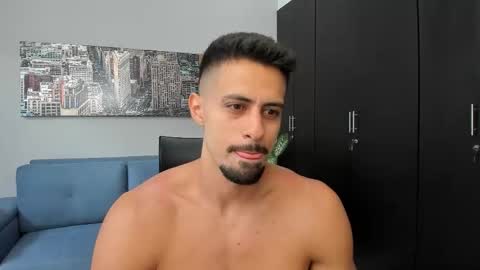 thiago_driussi online show from 10-25-25, 07:41