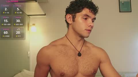 Snapshot of thiago_l chatting on 07-24-26, 09:40 Just Thiago online show from 07-24-26, 09:40