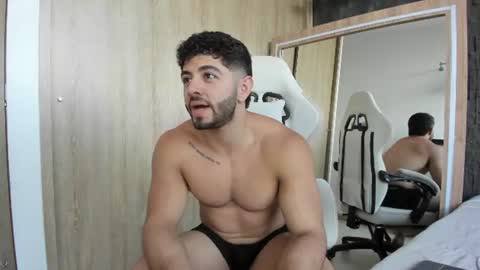 Snapshot of thiago_moretti chatting on 07-10-26, 11:07 THIAGO online show from 07-10-26, 11:07