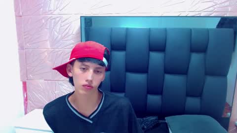 thiago_twink38 online show from 01-07-26, 07:55