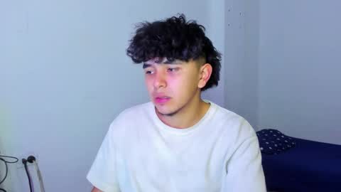 Thiago online show from 12-23-25, 01:36