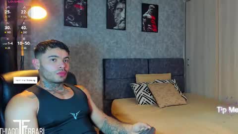 Snapshot of thiagoferrari1 chatting on 07-25-26, 03:15 thiago online show from 07-25-26, 03:15