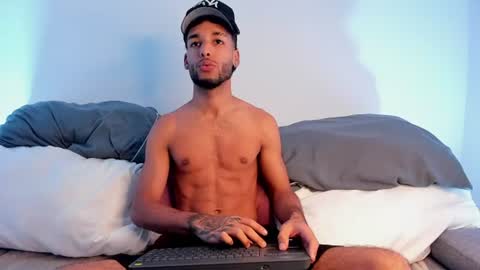 ThiagoFerreti online show from 06-19-26, 03:44