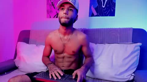 ThiagoFerreti online show from 07-29-26, 03:37