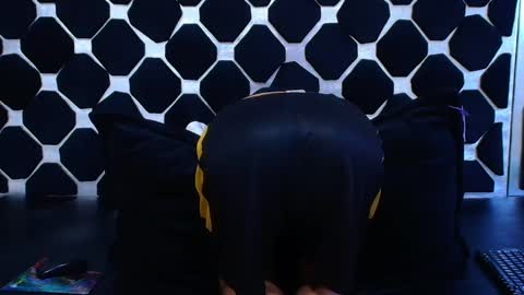 Thiago   online show from 02-19-25, 10:20