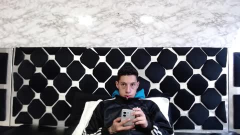 Thiago   online show from 03-07-25, 07:38