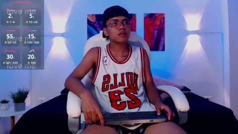 Thiago online show from 04-08-26, 11:27