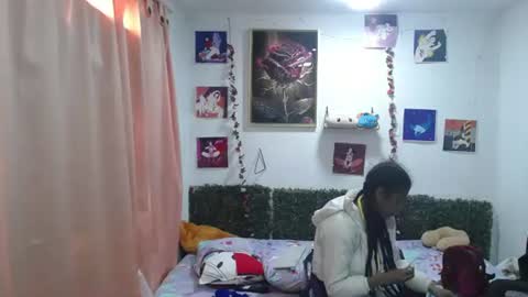 thiana_horny online show from 06-18-26, 02:21