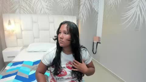 THIANA online show from 05-21-26, 12:01