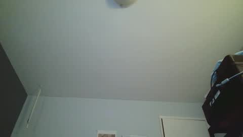 Snapshot of thick2handcurve chatting on 12-27-24, 02:58 thick2handcurve online show from 12-27-24, 02:58