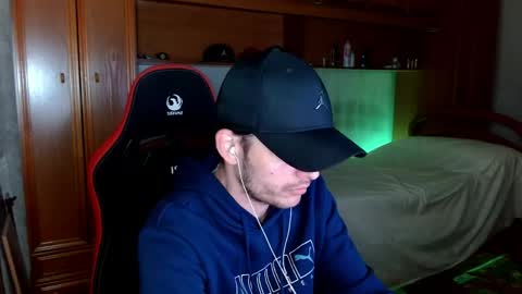 Latino 8.5 inches online show from 04-24-26, 10:34