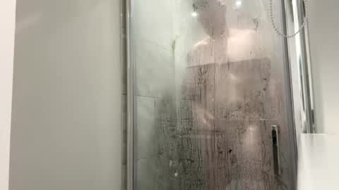 Snapshot of thickandmeaty9incher chatting on 01-22-25, 09:32 thickandmeaty9incher online show from 01-22-25, 09:32