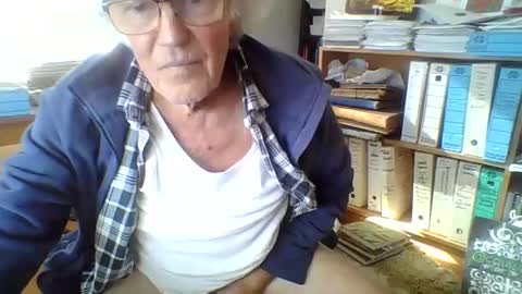 Snapshot of thickcockat71 chatting on 05-08-26, 10:59 Thickcockat71 online show from 05-08-26, 10:59