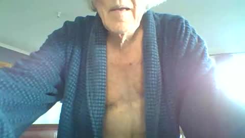 Snapshot of thickcockat71 chatting on 05-23-26, 08:24 Thickcockat71 online show from 05-23-26, 08:24