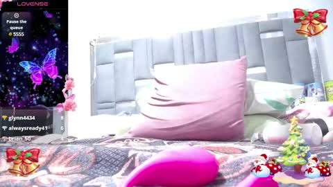 XIOMARA  online show from 12-16-24, 12:04