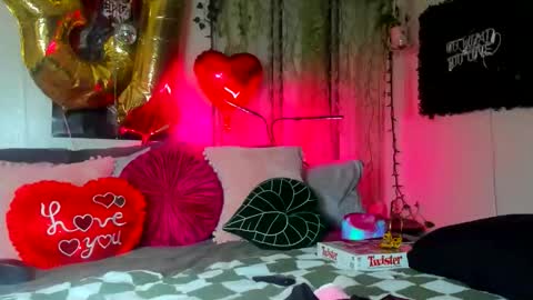 thickneyaadams online show from 02-05-26, 06:07