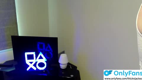 Snapshot of thicknjacked chatting on 09-16-25, 08:54 Thick AND Jacked online show from 09-16-25, 08:54