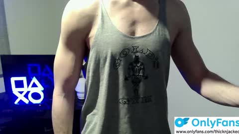 Snapshot of thicknjacked chatting on 09-20-25, 06:25 Thick AND Jacked online show from 09-20-25, 06:25