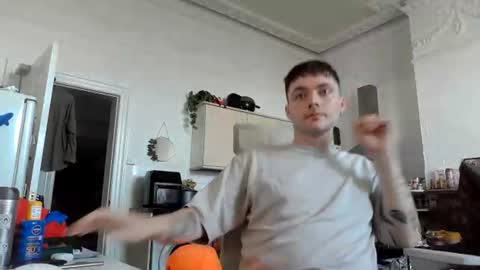 Snapshot of thickpl4ntguy chatting on 07-18-26, 06:01 thickpl4ntguy online show from 07-18-26, 06:01