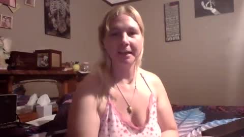 Thickthighs92 online show from 09-19-25, 01:51