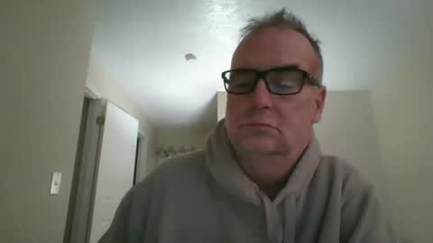 Snapshot of thickwhiteload chatting on 01-12-25, 02:09 thickwhiteload online show from 01-12-25, 02:09