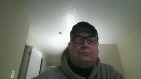 Snapshot of thickwhiteload chatting on 01-24-25, 07:28 thickwhiteload online show from 01-24-25, 07:28