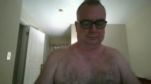 Snapshot of thickwhiteload chatting on 02-13-25, 02:20 thickwhiteload online show from 02-13-25, 02:20