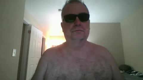 Snapshot of thickwhiteload chatting on 02-28-25, 03:48 thickwhiteload online show from 02-28-25, 03:48