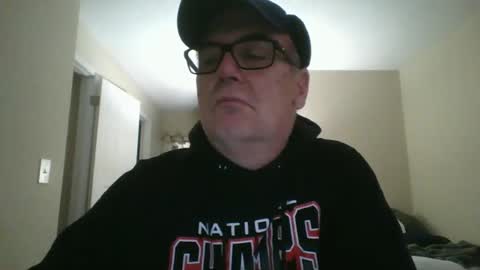 Snapshot of thickwhiteload chatting on 03-06-25, 05:22 thickwhiteload online show from 03-06-25, 05:22