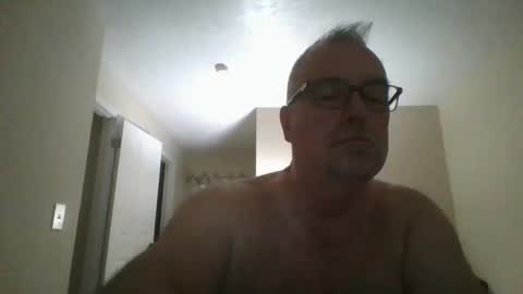 Snapshot of thickwhiteload chatting on 10-28-25, 02:31 thickwhiteload online show from 10-28-25, 02:31