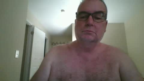 Snapshot of thickwhiteload chatting on 02-15-26, 06:15 thickwhiteload online show from 02-15-26, 06:15