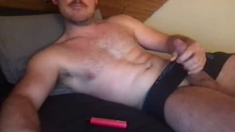 thierrinho8148 online show from 12-18-25, 06:03