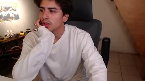 thieves_us online show from 05-12-26, 02:58