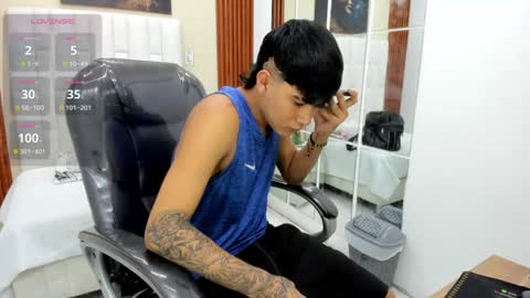 Snapshot of thiiago_collins chatting on 07-15-26, 10:48 THIAGO COLLINS online show from 07-15-26, 10:48
