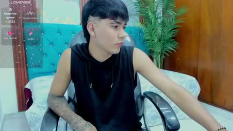 Snapshot of thiiago_collins chatting on 07-22-26, 09:17 THIAGO COLLINS online show from 07-22-26, 09:17
