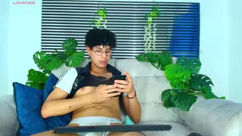 Thiago Saenzz online show from 03-14-26, 06:02